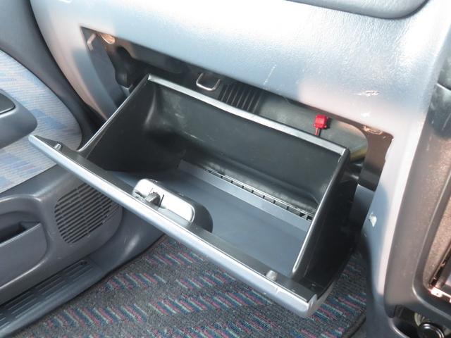 ハイラックススポーツピック ダブルキャブ ワイド 前期角目ヘッドライト ダブルキャブ 5人乗り 4WD トノカバー サンルーフ 社外アルミホイール ホワイトレタータイヤ メッキリヤステップバンパー アリーナホーン エアコン パワーウインドウ ETC(52枚目)