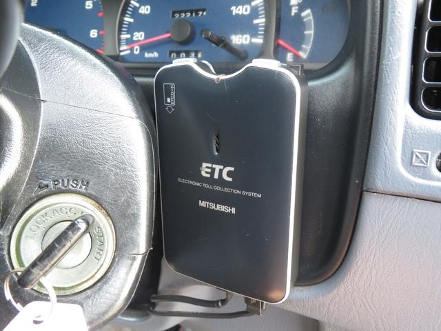 ハイラックススポーツピック ダブルキャブ ワイド 前期角目ヘッドライト ダブルキャブ 5人乗り 4WD トノカバー サンルーフ 社外アルミホイール ホワイトレタータイヤ メッキリヤステップバンパー アリーナホーン エアコン パワーウインドウ ETC(60枚目)