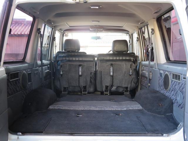 ランドクルーザープラド ＳＸワイド　７８プラド　後期型　１ナンバー登録　５人乗り　ホワイト全塗装　２インチリフトアップ　ＫＳオリジナルシートカバー　新品フロントバンパー　新品リアバンパー　新品グリル　ＧＩギアリアラダー　背面Ｔサンルーフ（23枚目）