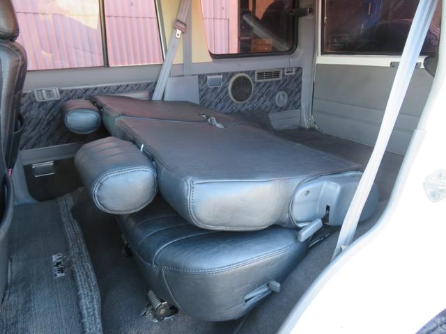 ランドクルーザープラド ＳＸワイド　７８プラド　後期型　１ナンバー登録　５人乗り　ホワイト全塗装　２インチリフトアップ　ＫＳオリジナルシートカバー　新品フロントバンパー　新品リアバンパー　新品グリル　ＧＩギアリアラダー　背面Ｔサンルーフ（31枚目）