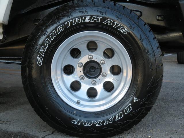 ランドクルーザープラド ＳＸワイド　７８プラド　後期型　１ナンバー登録　５人乗り　ホワイト全塗装　２インチリフトアップ　ＫＳオリジナルシートカバー　新品フロントバンパー　新品リアバンパー　新品グリル　ＧＩギアリアラダー　背面Ｔサンルーフ（34枚目）