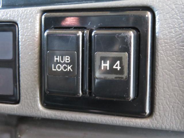 ランドクルーザープラド ＳＸワイド　７８プラド　後期型　１ナンバー登録　５人乗り　ホワイト全塗装　２インチリフトアップ　ＫＳオリジナルシートカバー　新品フロントバンパー　新品リアバンパー　新品グリル　ＧＩギアリアラダー　背面Ｔサンルーフ（67枚目）