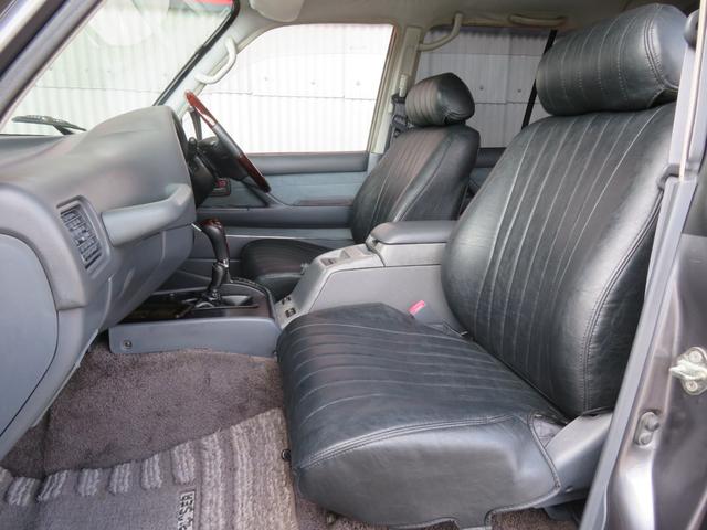 ランドクルーザー８０ ＶＸリミテッド　中期型　グレー全塗装済み　ナロー仕様　角目４灯　１ナンバー登録構造変更済み　ブラットレーＶ　ＢＦグットリッチＭＴタイヤ　ウッドコンビハンドル　シートカバー　シートヒーター　サンルーフ　Ｂカメラ（16枚目）