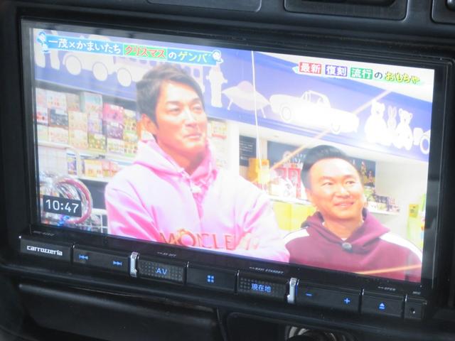 ランドクルーザー８０ ＶＸリミテッド　中期型　グレー全塗装済み　ナロー仕様　角目４灯　１ナンバー登録構造変更済み　ブラットレーＶ　ＢＦグットリッチＭＴタイヤ　ウッドコンビハンドル　シートカバー　シートヒーター　サンルーフ　Ｂカメラ（60枚目）