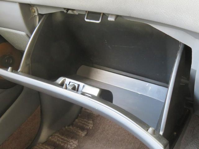 ランドクルーザー８０ ＶＸリミテッド　中期型　グレー全塗装済み　ナロー仕様　角目４灯　１ナンバー登録構造変更済み　ブラットレーＶ　ＢＦグットリッチＭＴタイヤ　ウッドコンビハンドル　シートカバー　シートヒーター　サンルーフ　Ｂカメラ（74枚目）