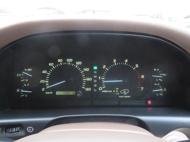 �y�X�s�[�h���[�^�[�z���[�^�[������傫�ȏ��������Y��ɕۂ���Ă���܂���