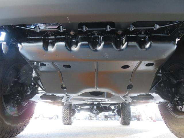 ランドクルーザープラド ＴＸ　９５プラド　ベージュ全塗装済み　ナロー仕様　ディーゼルターボ　丸目換装　マットブラックバンパー　ＡＲＢルーフラック　新品クリスタルオレンジコーナーレンズ　フリップダウンモニター　ナビ　フルセグＴＶ（8枚目）