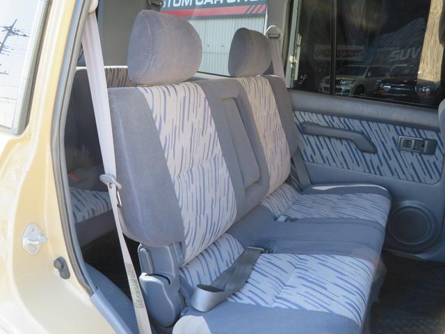 ランドクルーザープラド ＴＸ　９５プラド　ベージュ全塗装済み　ナロー仕様　ディーゼルターボ　丸目換装　マットブラックバンパー　ＡＲＢルーフラック　新品クリスタルオレンジコーナーレンズ　フリップダウンモニター　ナビ　フルセグＴＶ（18枚目）