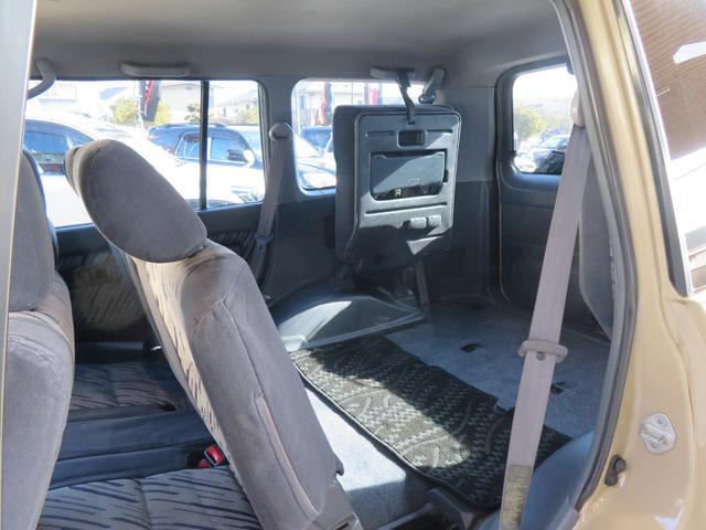 ランドクルーザープラド ＴＸ　９５プラド　ベージュ全塗装済み　ナロー仕様　ディーゼルターボ　丸目換装　マットブラックバンパー　ＡＲＢルーフラック　新品クリスタルオレンジコーナーレンズ　フリップダウンモニター　ナビ　フルセグＴＶ（24枚目）