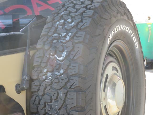 ランドクルーザープラド ＴＸ　９５プラド　ベージュ全塗装済み　ナロー仕様　ディーゼルターボ　丸目換装　マットブラックバンパー　ＡＲＢルーフラック　新品クリスタルオレンジコーナーレンズ　フリップダウンモニター　ナビ　フルセグＴＶ（41枚目）