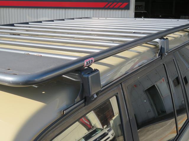 ランドクルーザープラド ＴＸ　９５プラド　ベージュ全塗装済み　ナロー仕様　ディーゼルターボ　丸目換装　マットブラックバンパー　ＡＲＢルーフラック　新品クリスタルオレンジコーナーレンズ　フリップダウンモニター　ナビ　フルセグＴＶ（44枚目）