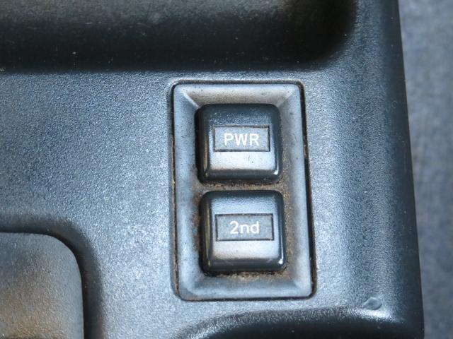 ランドクルーザープラド ＴＸ　９５プラド　ベージュ全塗装済み　ナロー仕様　ディーゼルターボ　丸目換装　マットブラックバンパー　ＡＲＢルーフラック　新品クリスタルオレンジコーナーレンズ　フリップダウンモニター　ナビ　フルセグＴＶ（70枚目）