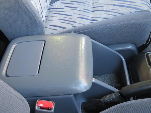 ランドクルーザープラド ＴＸ　９５プラド　ベージュ全塗装済み　ナロー仕様　ディーゼルターボ　丸目換装　マットブラックバンパー　ＡＲＢルーフラック　新品クリスタルオレンジコーナーレンズ　フリップダウンモニター　ナビ　フルセグＴＶ（76枚目）