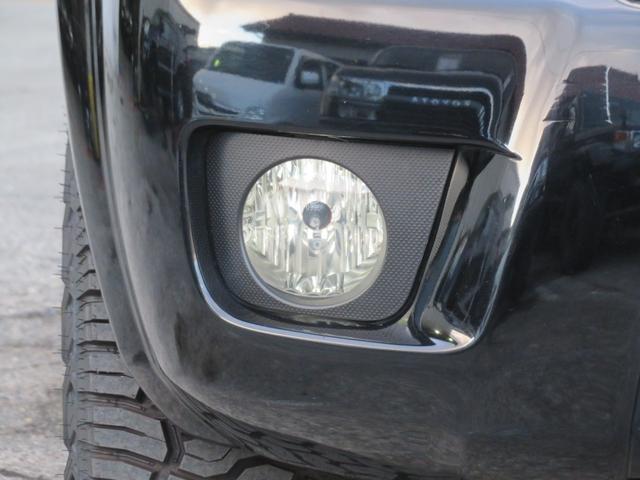 ハイラックスサーフ ＳＳＲ－Ｘリミテッド　６０ｔｈスペシャルＥＤ　２１５サーフ　後期型　シルバールーフレール　新品２インチリフトアップ　新品マッドヴァンスホイール　新品ジオランダーＸ－ＡＴタイヤ　シルバールーフレール　バックフォグ　ナビ　バックカメラ　ＥＴＣ（33枚目）