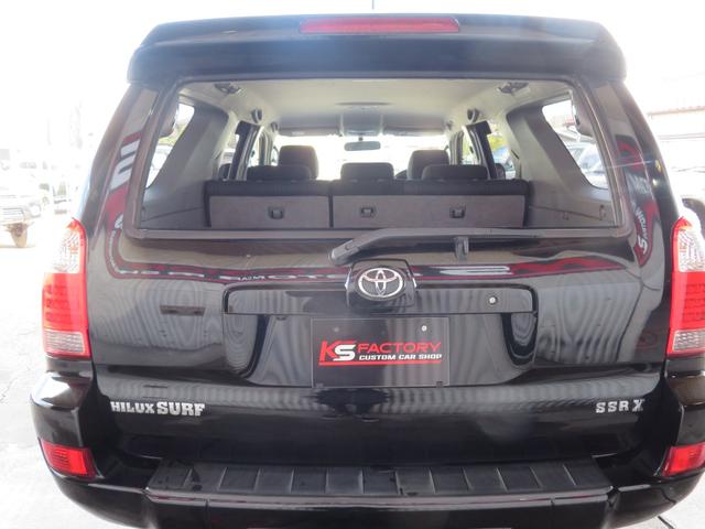 ハイラックスサーフ ＳＳＲ－Ｘリミテッド　６０ｔｈスペシャルＥＤ　２１５サーフ　後期型　シルバールーフレール　新品２インチリフトアップ　新品マッドヴァンスホイール　新品ジオランダーＸ－ＡＴタイヤ　シルバールーフレール　バックフォグ　ナビ　バックカメラ　ＥＴＣ（36枚目）