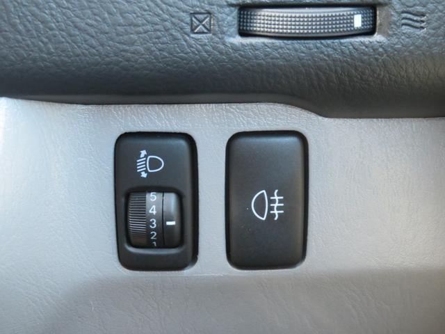 �w�b�h���C�g�͕֗��ȃ��x���C�U�[�@�\�t����