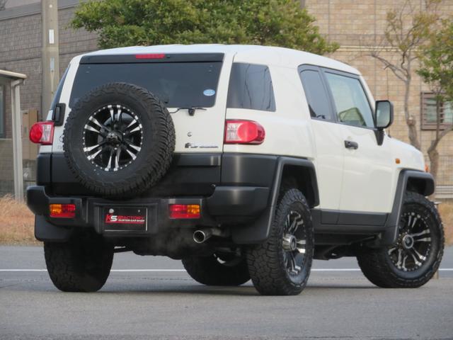 ＦＪクルーザー ベースグレード　クリアランスソナー　ホワイトコンビハンドル　ＳＤナビ　バックカメラ　ＥＴＣ　マットブラックバンパー　マットブラックグリル　１７インチアルミホイール　ジオランダーＸーＡＴタイヤ　カーテンエアバッグ（25枚目）