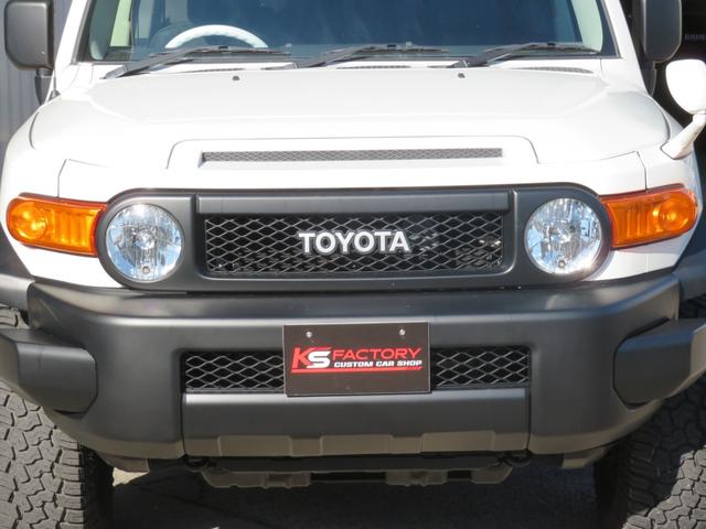 ＦＪクルーザー ベースグレード　クリアランスソナー　ホワイトコンビハンドル　ＳＤナビ　バックカメラ　ＥＴＣ　マットブラックバンパー　マットブラックグリル　１７インチアルミホイール　ジオランダーＸーＡＴタイヤ　カーテンエアバッグ（29枚目）