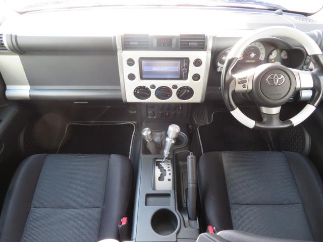 ＦＪクルーザー ベースグレード　クリアランスソナー　ホワイトコンビハンドル　ＳＤナビ　バックカメラ　ＥＴＣ　マットブラックバンパー　マットブラックグリル　１７インチアルミホイール　ジオランダーＸーＡＴタイヤ　カーテンエアバッグ（42枚目）