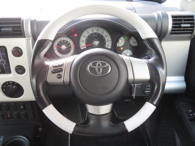 ＦＪクルーザー ベースグレード　クリアランスソナー　ホワイトコンビハンドル　ＳＤナビ　バックカメラ　ＥＴＣ　マットブラックバンパー　マットブラックグリル　１７インチアルミホイール　ジオランダーＸーＡＴタイヤ　カーテンエアバッグ（44枚目）