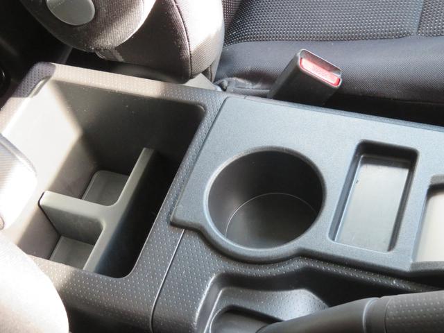 ＦＪクルーザー ベースグレード　クリアランスソナー　ホワイトコンビハンドル　ＳＤナビ　バックカメラ　ＥＴＣ　マットブラックバンパー　マットブラックグリル　１７インチアルミホイール　ジオランダーＸーＡＴタイヤ　カーテンエアバッグ（62枚目）