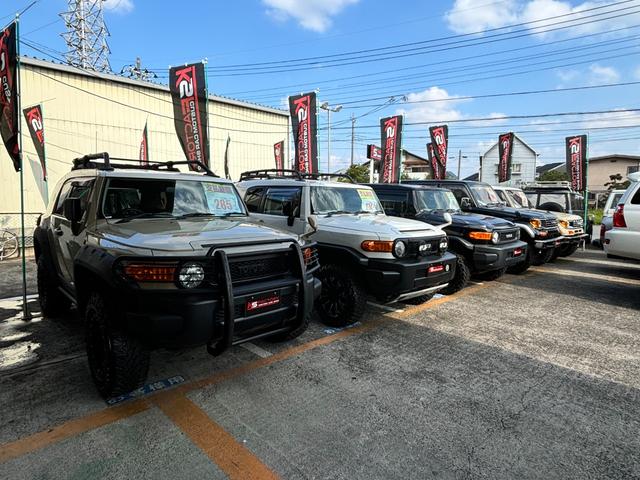 ＦＪクルーザー ベースグレード　クリアランスソナー　ホワイトコンビハンドル　ＳＤナビ　バックカメラ　ＥＴＣ　マットブラックバンパー　マットブラックグリル　１７インチアルミホイール　ジオランダーＸーＡＴタイヤ　カーテンエアバッグ（75枚目）