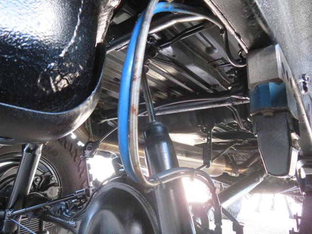 �X�e�����b�V���u���[�L�z�[�X