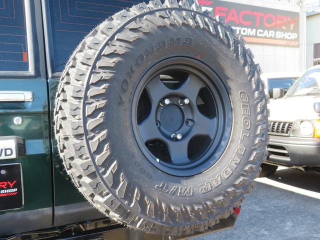 �w�ʃ^�C���������^�C���z�C�[���ł���