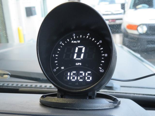 �y�X�s�[�h���[�^�[�z���[�^�[������傫�ȏ��������Y��ɕۂ���Ă���܂���