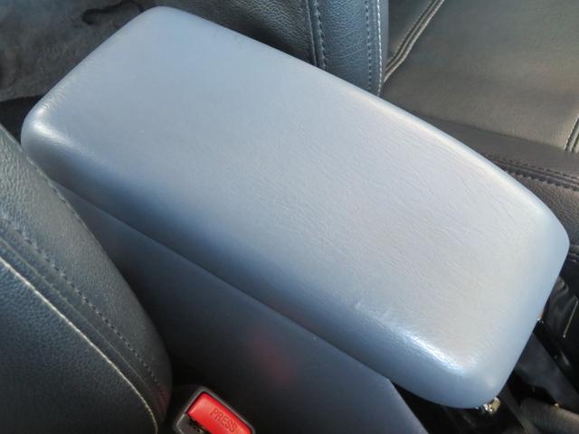 �y�R���\�[���{�b�N�X�z�N���[�j���O�ς݂ŃL���C�ȏ�Ԃł���