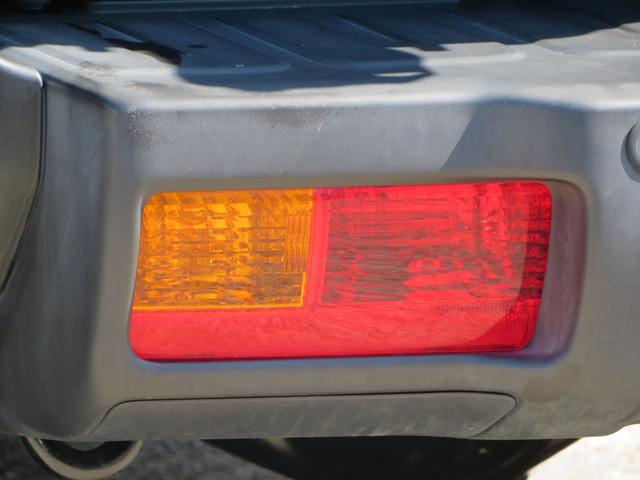 ＦＪクルーザー ブラックカラーパッケージ　ＦＪクルーザー　ブラックカラーパッケージ　専用純正ホイール　クルコン　Ａトラ　クリアランスソナー　ホワイトルーフ　ナビ　フルセグＴＶ　Ｂカメラ　Ｂｌｕｅｔｏｏｔｈ　サイドステップ　エアバッグ　ＥＴＣ（32枚目）