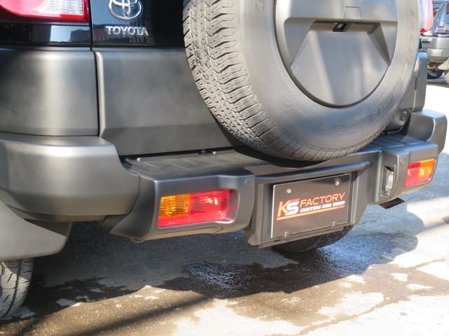 ＦＪクルーザー ブラックカラーパッケージ　ＦＪクルーザー　ブラックカラーパッケージ　専用純正ホイール　クルコン　Ａトラ　クリアランスソナー　ホワイトルーフ　ナビ　フルセグＴＶ　Ｂカメラ　Ｂｌｕｅｔｏｏｔｈ　サイドステップ　エアバッグ　ＥＴＣ（37枚目）