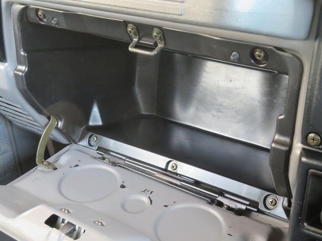 �y�O���[�u�{�b�N�X�z���[�Ƃ��Ďg���A�Ԍ��ؓ���Ƃ��Ă��g���܂���