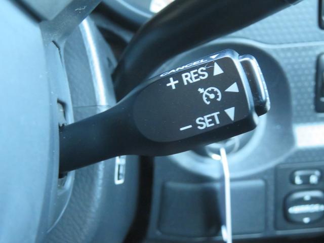 ＦＪクルーザー カラーパッケージ　ルーフラック　サイドステップ　クルコン　クリアランスソナー　本革ハンドル　Ｂｌｕｅｔｏｏｔｈ接続対応カーナビ　デジタルＴＶ　ＥＴＣ　マットブラックバンパー　純正スチールホイール　カーテンエアバッグ（54枚目）