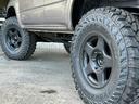 ＳＳＲ－Ｖ　ブロンズ全塗装済み　ナロー仕様　アイアンバンパー　新品ジオランダーＭＴタイヤ　新品ブラッドレーＶホイール　リフトアップ　ルーフラック　ナルディステアリング（55枚目）