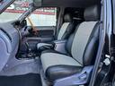 ＳＳＲ－Ｘ　Ｖセレクション　１８５サーフ　ブラック全塗装済み　クリスタルヘッドライト　ＴＯＹＯＴＡ文字メッシュグリル　グリルガード　ＭＧ　Ｂｅａｓｔホイール　マキシスタイヤ　ガナドールマフラー　新品ブラック＆千鳥柄シートカバー（17枚目）