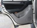 【左リアドア】前席に比べ使用頻度も少ないためキレイな状態を維持しております☆