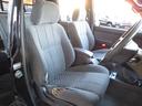【運転席シート】長距離運転も疲れにくい構造になっております!追加でシートカバーの取付もできますので、お気軽にお問い合わせ下さい☆