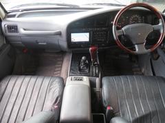 �ڥ���ѥ͡�­���ι����⽽ʬ�ˤ��ꡢ��Ź�ǥ��꡼�˥󥰡���Ф������ƥ��󥰻ܹ����Ƥ���ޤ��Τǡ����쥤�˻ž夬�äƤ���ޤ��� 5