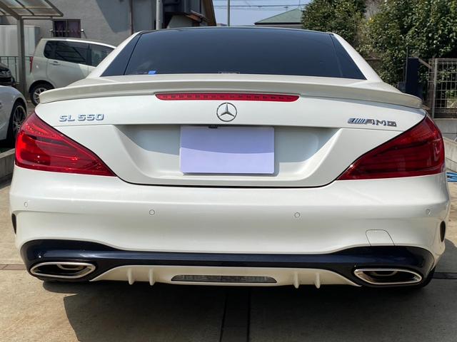 ＳＬ５５０　レーダーセーフティパッケージ／パークトロニック／パーキングアシストリアビューカメラ／ＬＥＤインテリジェントライトシステム／サイドシルスポイラー／マジックスカイコントロールパノラミックバリオルーフ(8枚目)