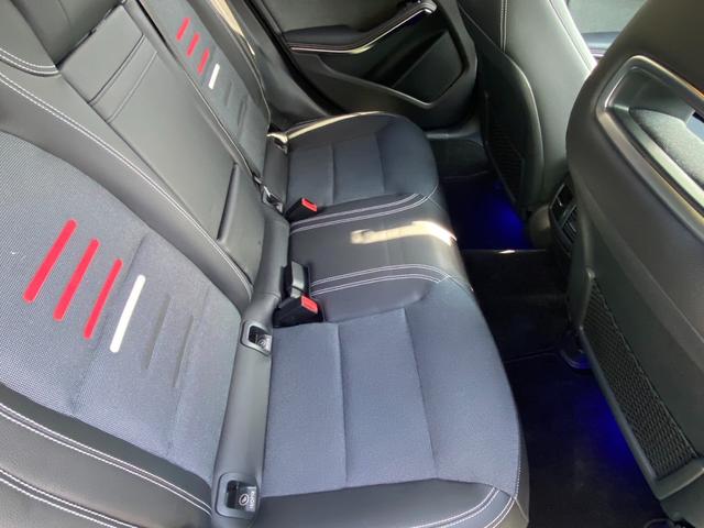 Ａクラス Ａ１８０　スタイル　ユーザー買取車／純正オーディオディスプレイ／バックモニター／ＬＥＤヘッドライト／社外１９インチアルミ／ブラインドスポットモニター／ハーフレザーシート／社外前後ドライブレコーダー／前席シートヒーター／（33枚目）