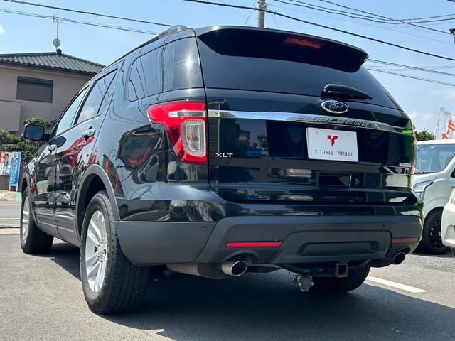エクスプローラー ＸＬＴ　エコブースト　ディスプレイオーディオ　Ｂｌｕｅｔｏｏｔｈ　サイド・バックカメラ　ベージュレザーシート　シートヒーター　パワーシート　ルーフレール　ＥＴＣ　クルーズコントロール　ディスチャージヘッドライト（2枚目）