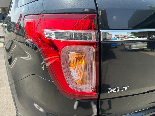 エクスプローラー ＸＬＴ　エコブースト　ディスプレイオーディオ　Ｂｌｕｅｔｏｏｔｈ　サイド・バックカメラ　ベージュレザーシート　シートヒーター　パワーシート　ルーフレール　ＥＴＣ　クルーズコントロール　ディスチャージヘッドライト（44枚目）