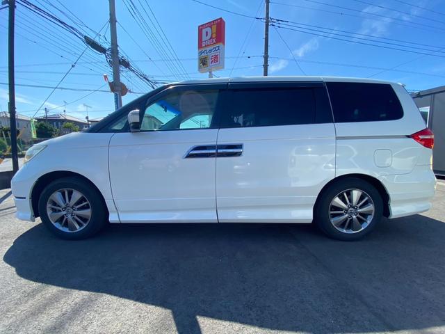 エリシオンプレステージ Ｓ　ＨＤＤナビスペシャルパッケージ　ユーザー買取車／サンルーフ／純正ナビ／フルセグ／バックモニター／ＥＴＣ／両側電動スライドドア／ＣＤ／ＤＶＤ／キセノンヘッドライト／ハーフレザーシート／社外リアモニター／ステアリングスイッチ／純正アルミ（18枚目）