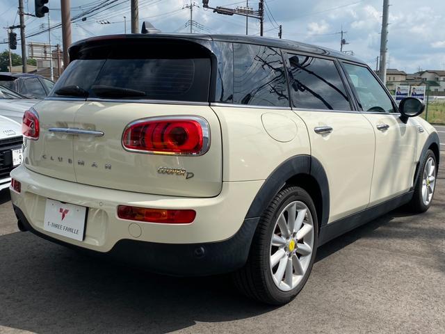 ＭＩＮＩ クーパーＤ　クラブマン　ユーザー買取車／純正ナビ／バックモニター／コーナーセンサー／ＬＥＤヘッドライト／純正ＥＴＣ／クルーズコントロール／アイドリングストップ／純正アルミ／スマートキー／フォグランプ（2枚目）
