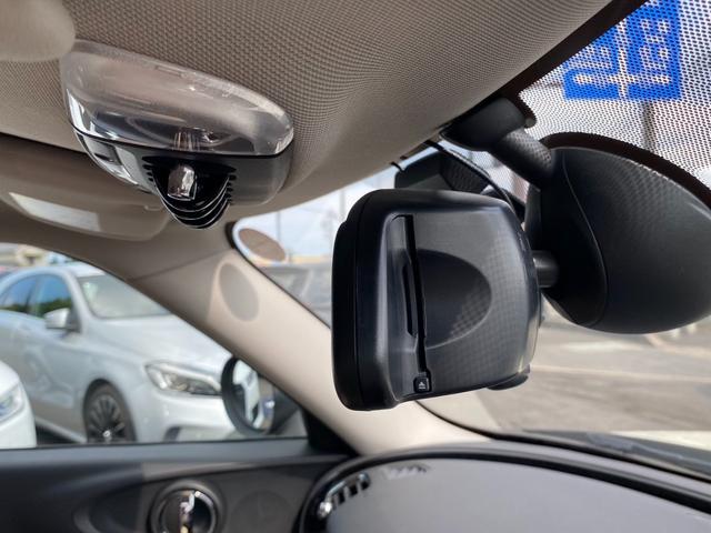 ＭＩＮＩ クーパーＤ　クラブマン　ユーザー買取車／純正ナビ／バックモニター／コーナーセンサー／ＬＥＤヘッドライト／純正ＥＴＣ／クルーズコントロール／アイドリングストップ／純正アルミ／スマートキー／フォグランプ（7枚目）
