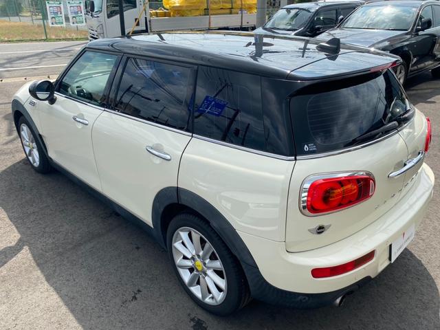 ＭＩＮＩ クーパーＤ　クラブマン　ユーザー買取車／純正ナビ／バックモニター／コーナーセンサー／ＬＥＤヘッドライト／純正ＥＴＣ／クルーズコントロール／アイドリングストップ／純正アルミ／スマートキー／フォグランプ（17枚目）