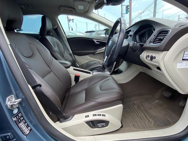 Ｖ４０ Ｔ４　ＳＥ　ポールスター　レザーパッケージ　純正ＨＤＤナビ・フルセグ　バックカメラ　シティセーフティ　アダプティブクルーズコントロール　アクティブＨＩＤヘッドライト　ＢＳＭ　パワーシート　シートヒーター　ＥＴＣ（33枚目）