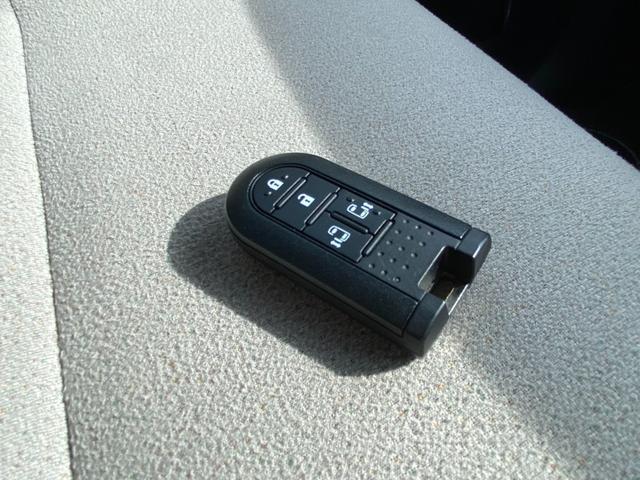 ムーヴキャンバス Ｇメイクアップ　ＳＡＩＩ　ワンオーナー車　社外ナビ　フルセグＴＶ　ＤＶＤ　Ｂｌｕｅｔｏｏｔｈ　前後ドラレコ　両側電動スライドドア　ＬＥＤヘッドライト　スマートアシスト２　ＥＴＣ　オートライト　電格ミラー　スマートキー（8枚目）