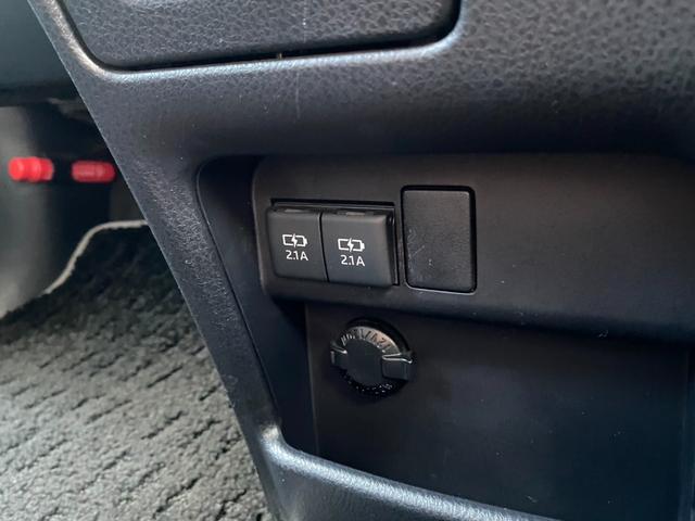 ノア Ｓｉ　ダブルバイビーＩＩ　ワンオーナー車　純正１０インチナビ　フルセグ　ＣＤ　ＤＶＤ　Ｂｌｕｅｔｏｏｔｈ　純正フリップダウンモニター　純正ドラレコ　バックモニター　両側電動スライドドア　ＥＴＣ２．０　セーフティセンス　クルコン（59枚目）